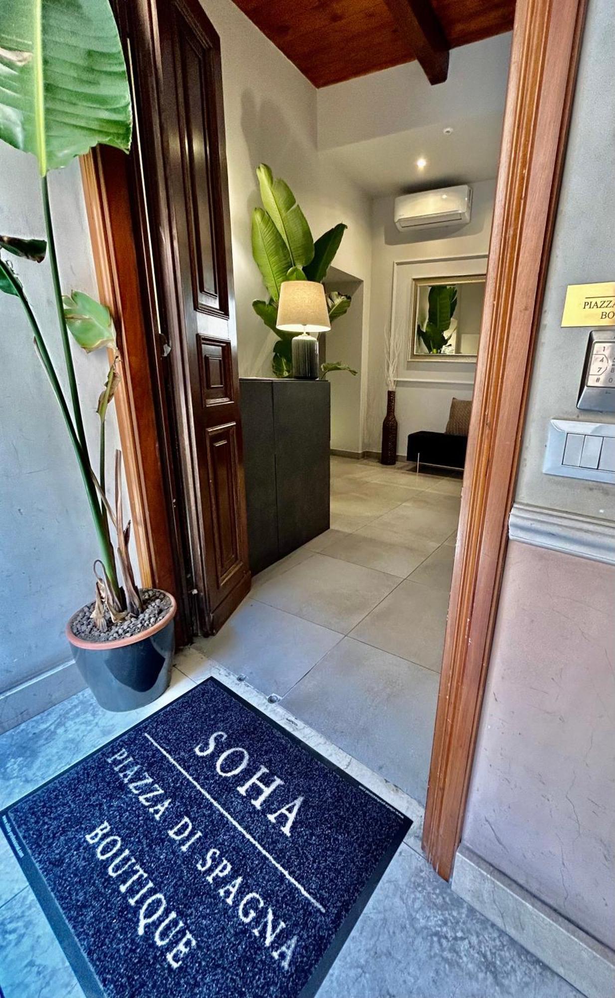 Soha Piazza Di Spagna Boutique — Foto 1